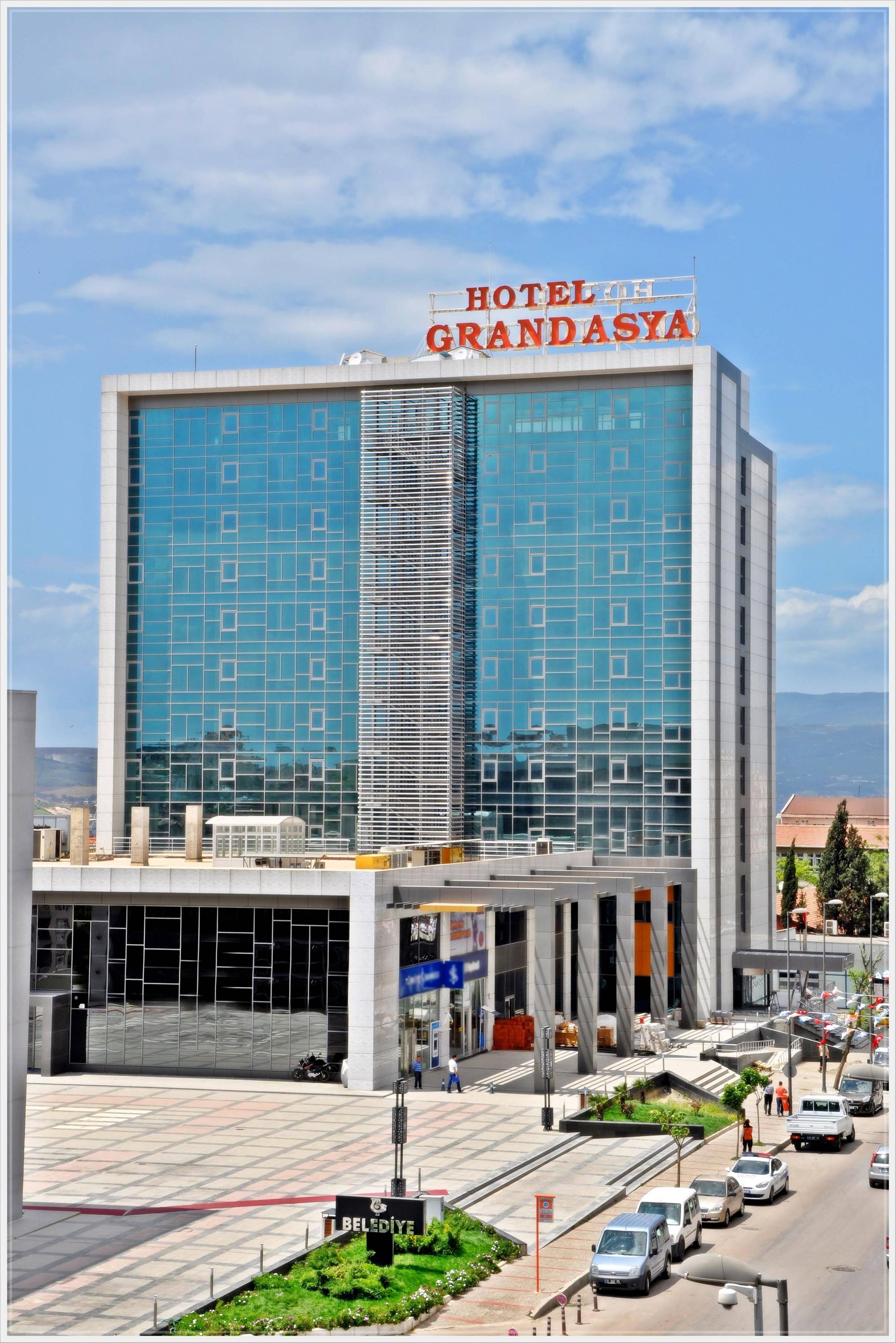 Bandırma Grand Asya Hotel מראה חיצוני תמונה