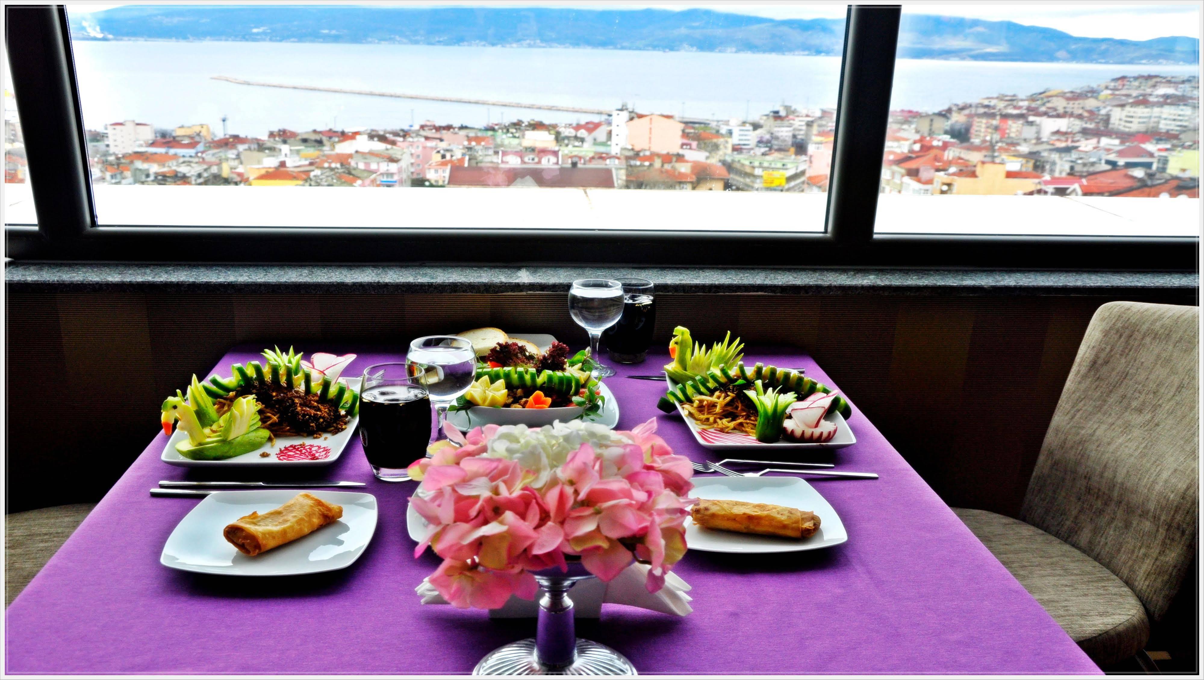 Bandırma Grand Asya Hotel מראה חיצוני תמונה